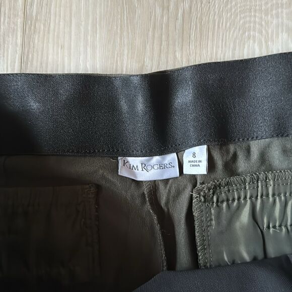 Kim Rogers Gray Pull On Tummy Control Cropped Pants Size 8 - Picture 6 of 6